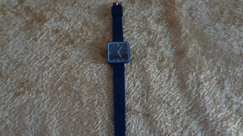 Polshorloge, Handtassen en Accessoires, Horloges | Heren, Gebruikt, Polshorloge, Overige merken, Kunststof, Ophalen of Verzenden