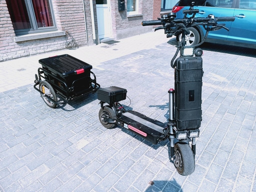 Step met fietskar... plus veel extra onderdelen., Fietsen en Brommers, Steps, Ophalen, Gebruikt, Elektrische step (E-scooter)
