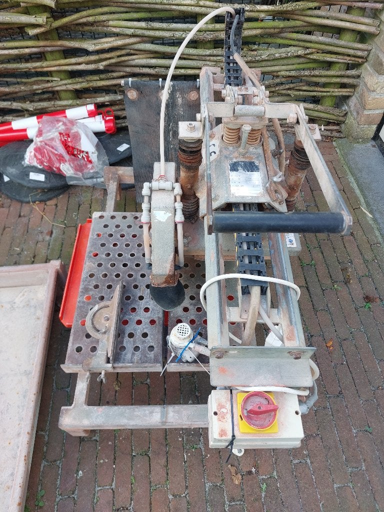 tafelsteenzaag met water., Ophalen, Gebruikt, 1200 watt of meer, 70 mm of meer