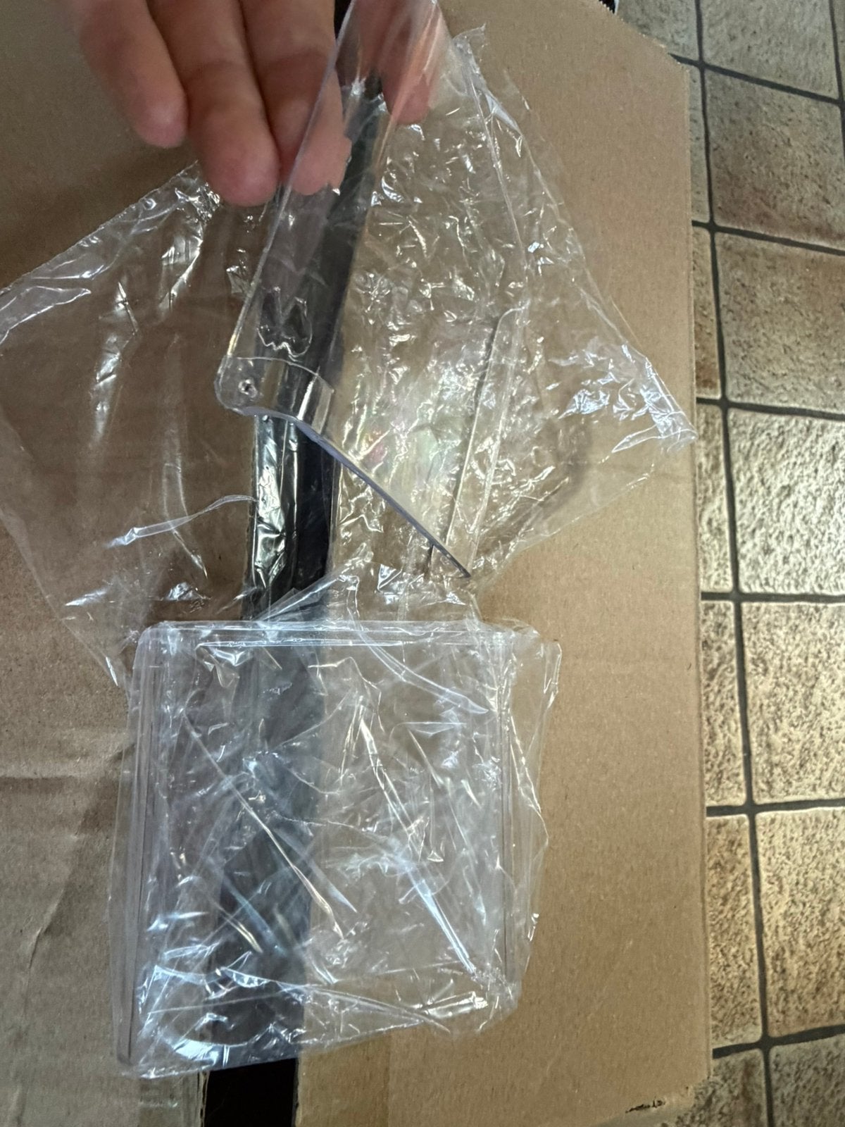 couverture plastique pour boitier incendie, Enlèvement