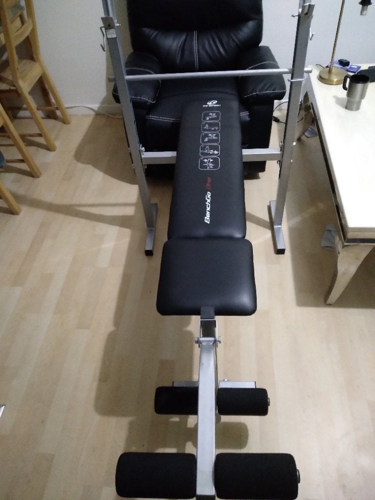 Banc de musculation go sport benchgo one, Sports & Fitness, Enlèvement, Comme neuf, Jambes, Banc d'exercice