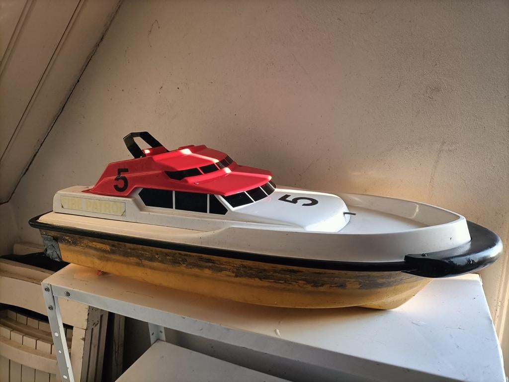 unieke Tornado Muntenboot – afkomstig van de Pier in Scheven, Ophalen