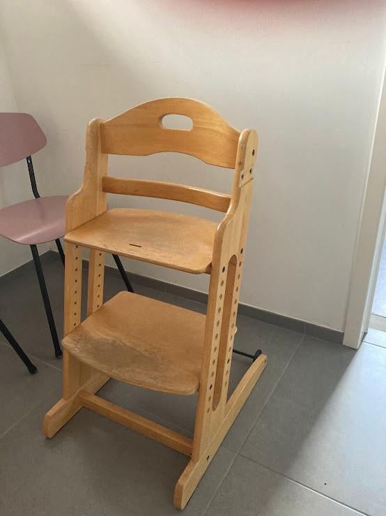 houten kinderstoel, Ophalen