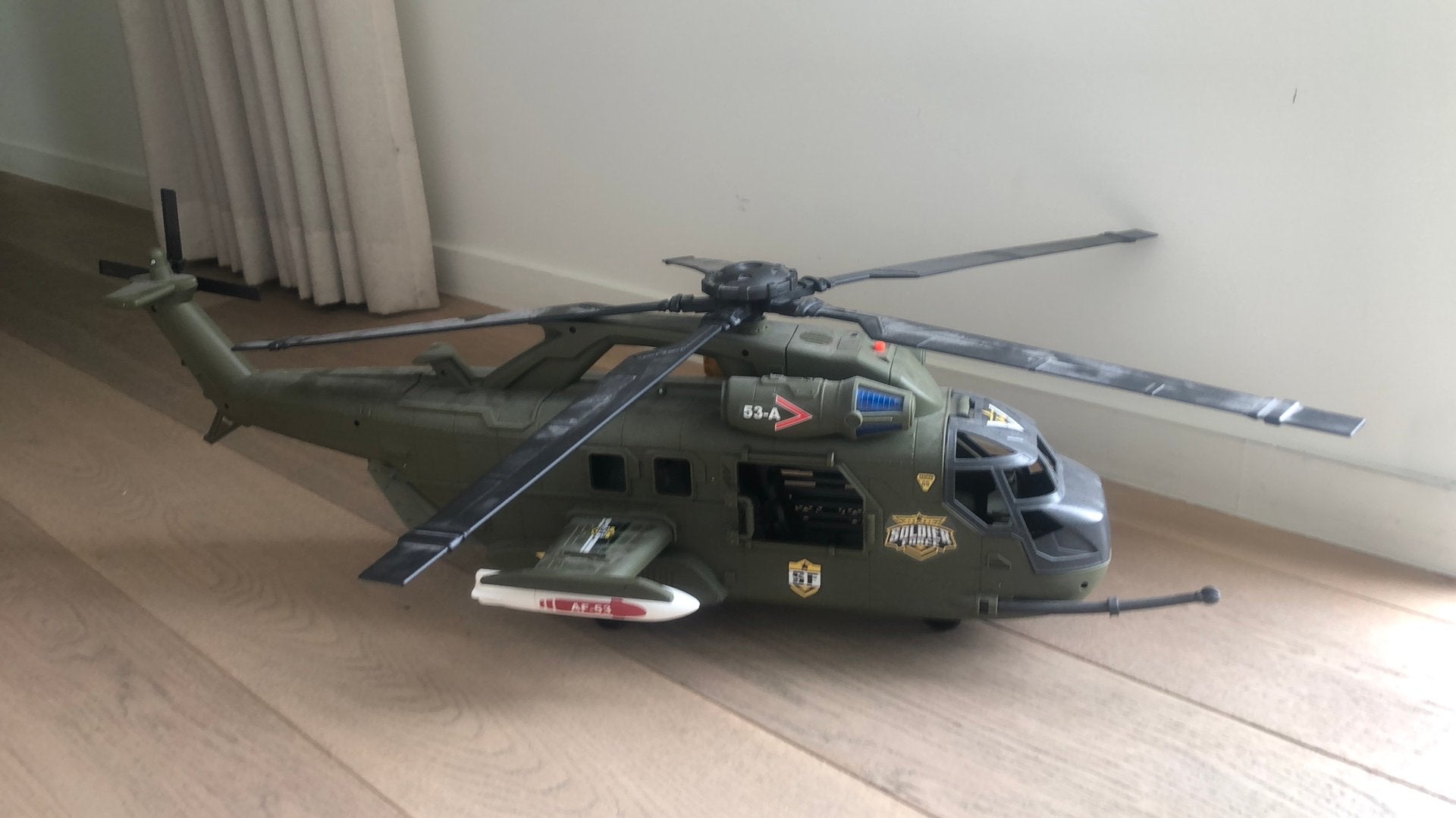 Soldier force helikopter, Ophalen, Zo goed als nieuw