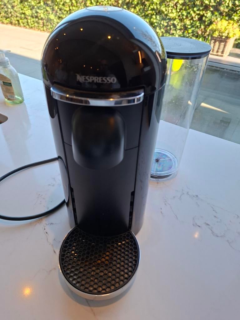 Nieuw Nespresso Vertuo toestel., Enlèvement