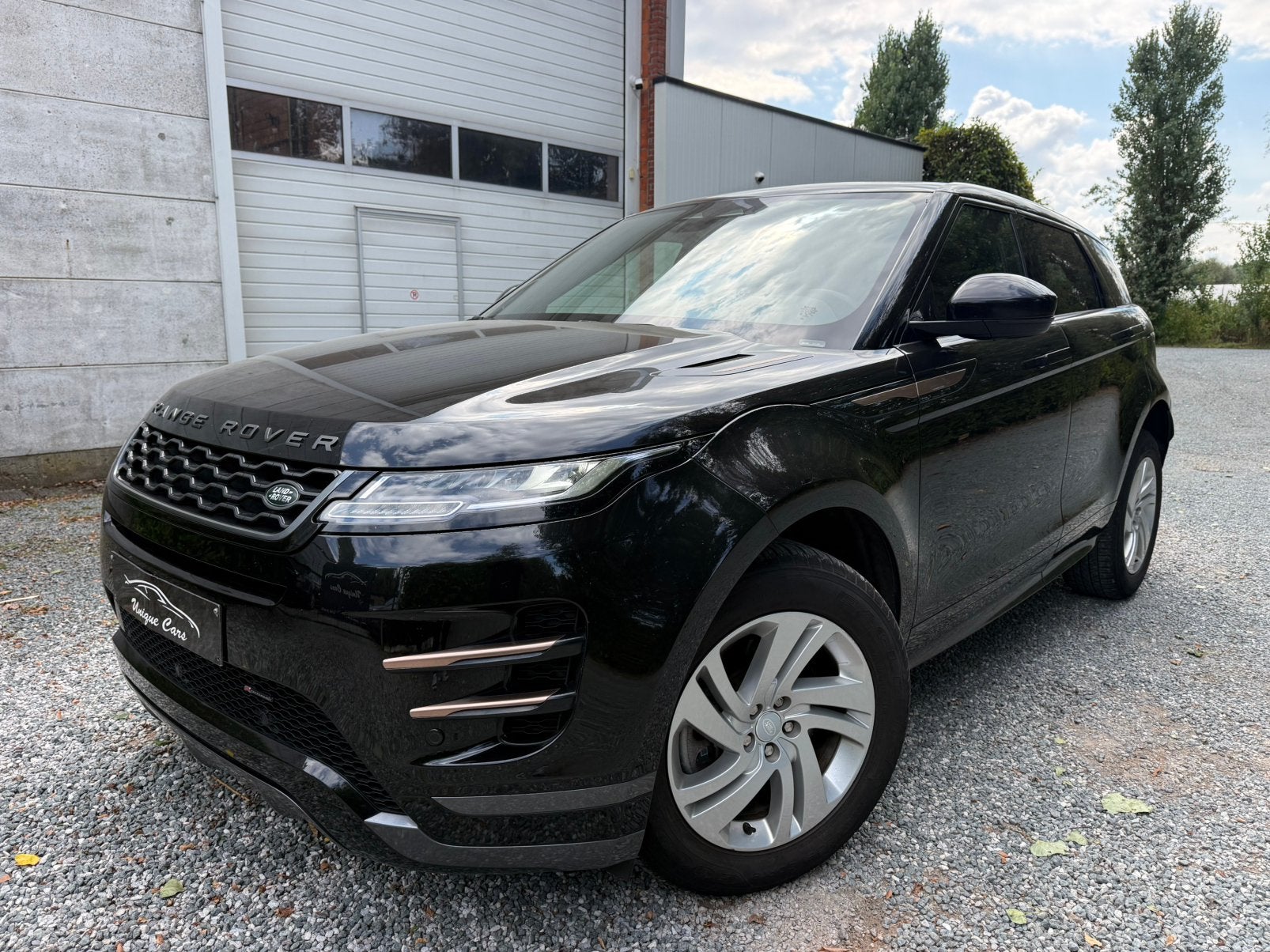 LR Evoque 2.0D 165 - Black R Dynamic - New Model 2022 BTWin, Auto's, Land Rover, Dealer onderhouden, Zwart, Bedrijf, SUV of Terreinwagen