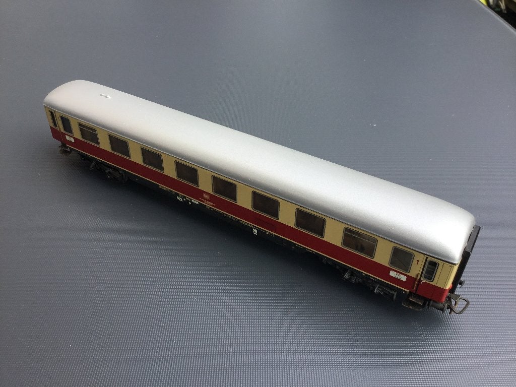 Märklin 4085 eersteklasse met binnenverlichting, Hobby en Vrije tijd, Modeltreinen | H0, Ophalen of Verzenden, Zo goed als nieuw