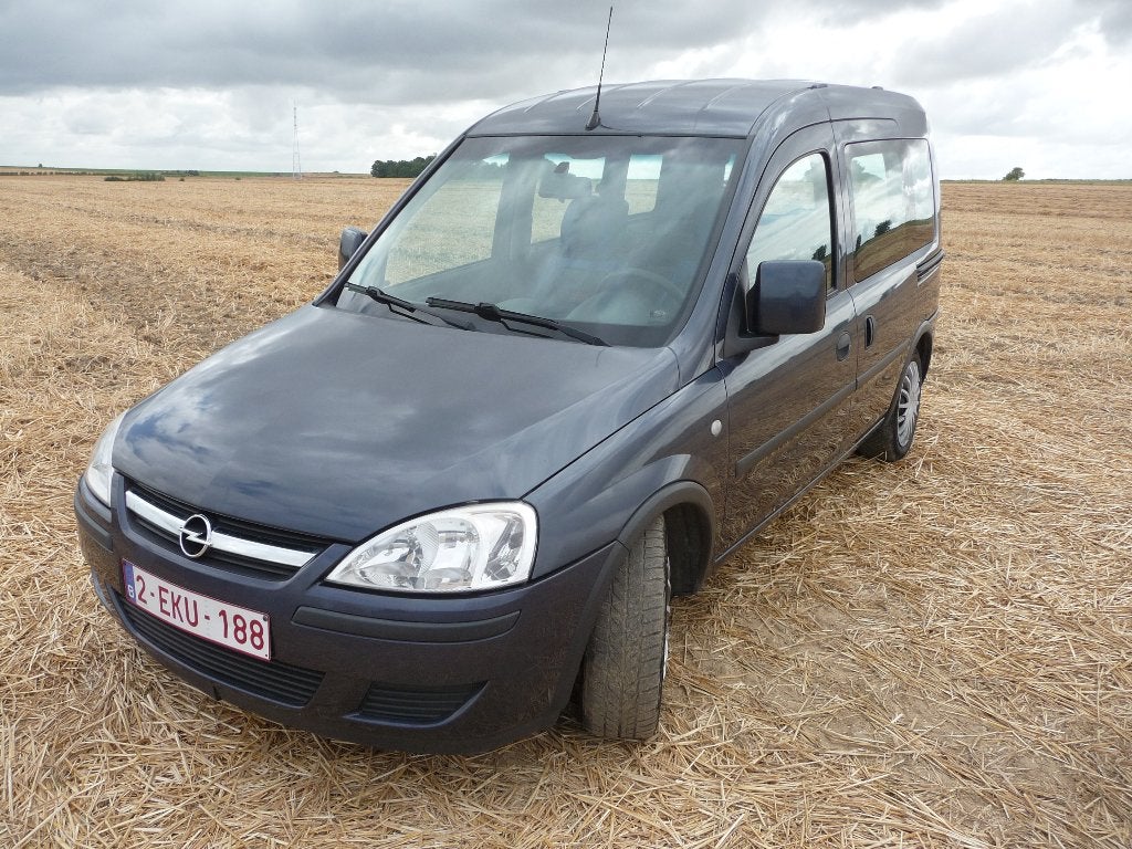 auto, Auto's, Voorwielaandrijving, 750 kg, 4 cilinders, Elektrische ramen