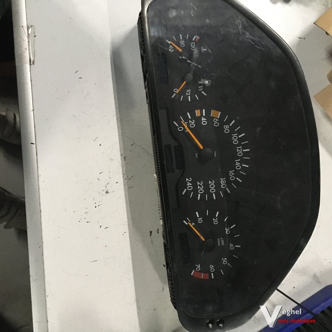 Mercedes W202 2.0 1997  Km Tellerklok  202 540 1648, Gebruikt, -, -, Ophalen of Verzenden