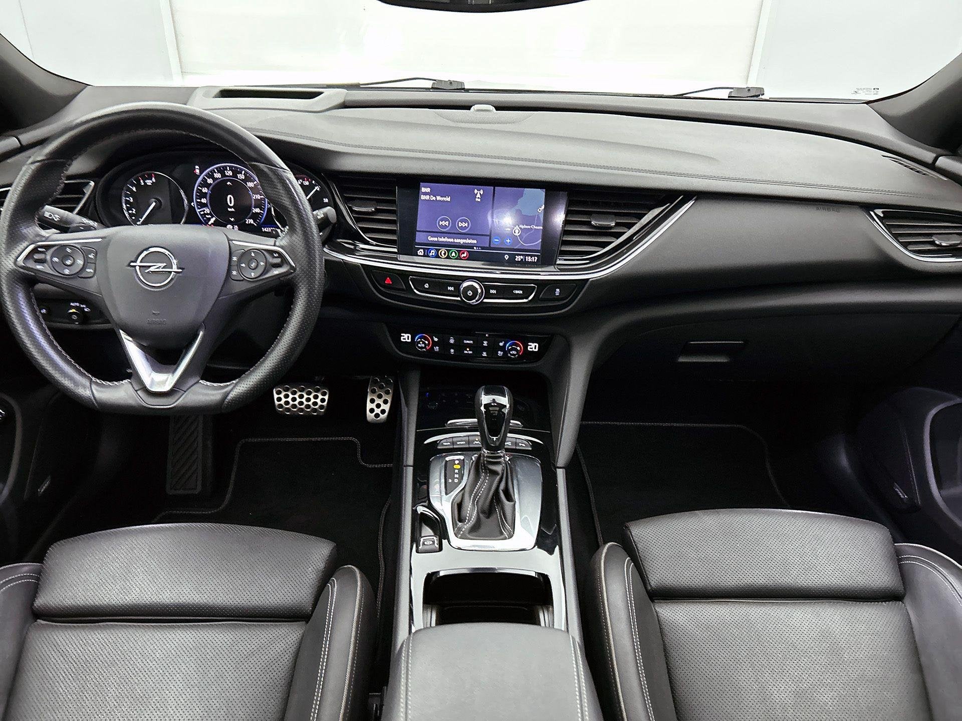 Opel Insignia 2.0 CDTI 4x4 Sports Tourer GSi, Auto's, Opel, Automaat, Dealer onderhouden, Stof, Gebruikt