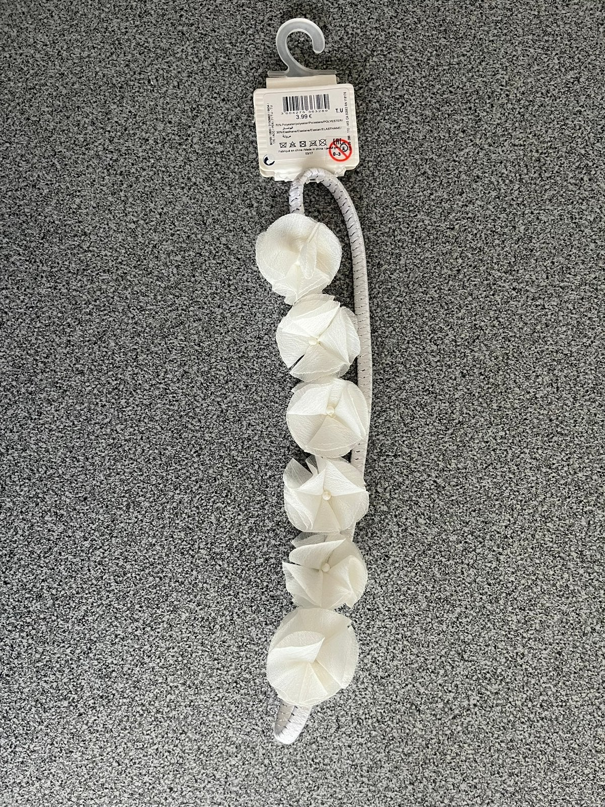 Haarband met witte bloemen, Ophalen of Verzenden, Nieuw
