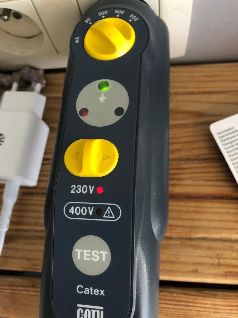 appareil de mesure Catu DT-155, Bricolage & Construction, Instruments de mesure, Enlèvement ou Envoi, Neuf, Électricité