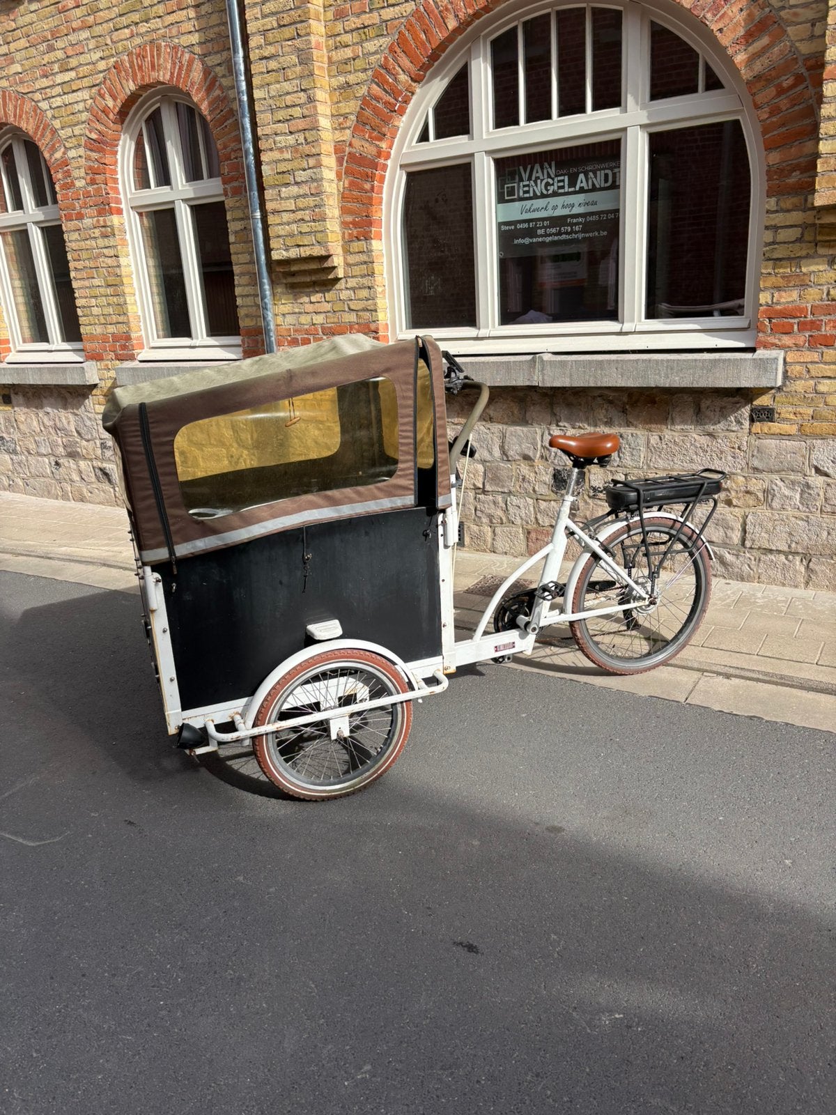 Bakfiets    Zonder lader, 4 kinderen of meer, Gebruikt, Velgrem, Elektrisch