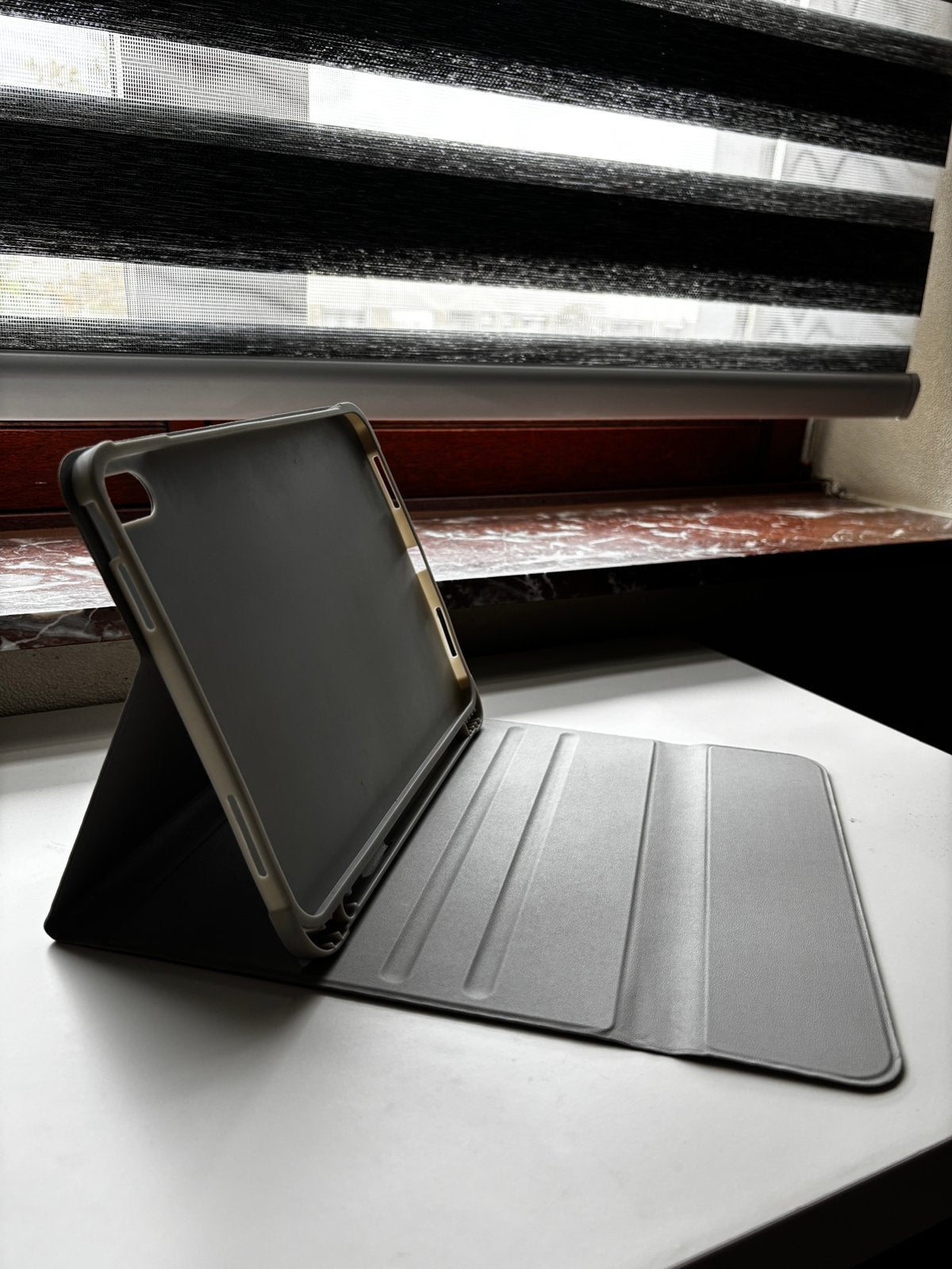 Toetsenbord voor iPad Air 10.9 inch, Computers en Software, Tablet-hoezen, Ophalen, Zo goed als nieuw, 11 inch, Bescherming achterkant