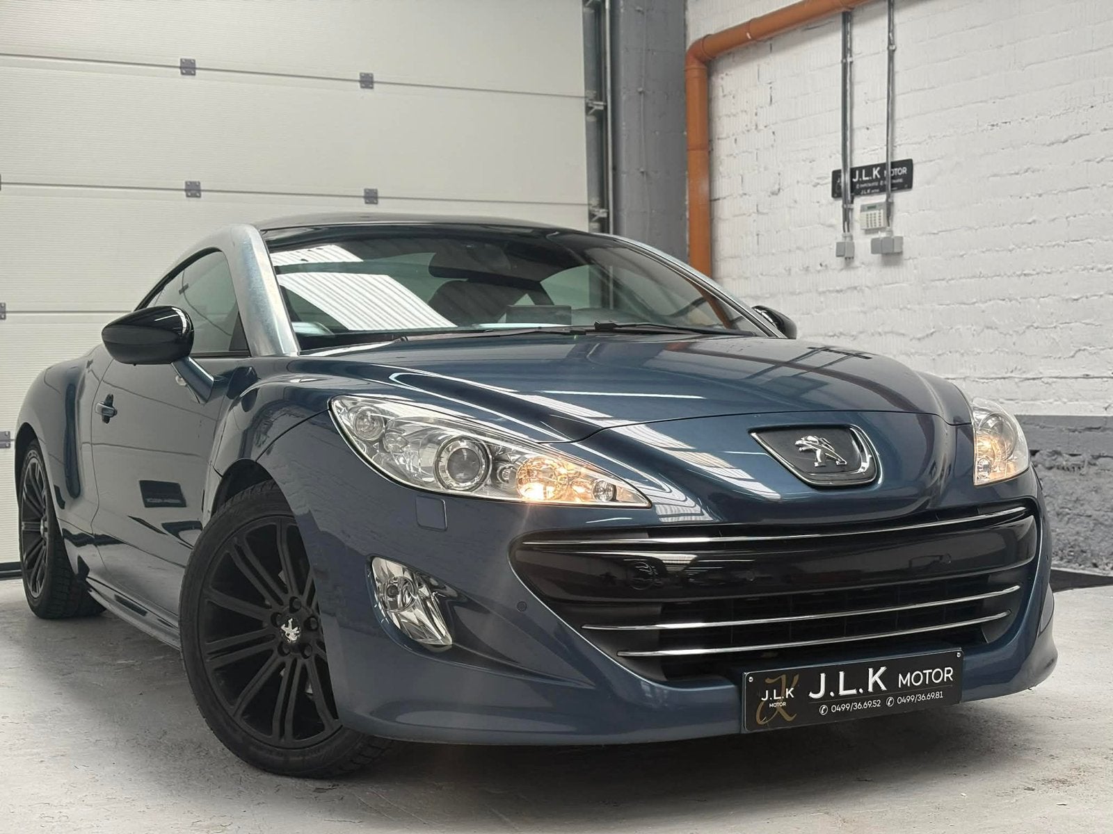 Peugeot RCZ / 1.6 Essence / BOÎTE AUTO / CARBONE CUIR GPS, Auto's, Automaat, Bedrijf, 1598 cc, RCZ
