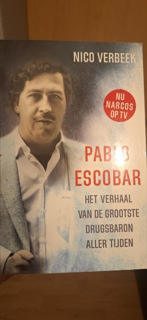 Boek Pablo Escobar, Ophalen