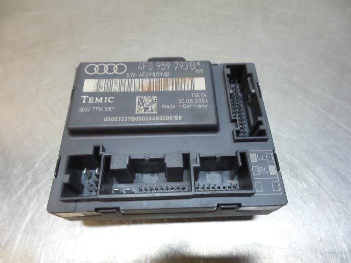 Module verrouillage central des portes d'un Audi A6 (A6 04-), -, 3 mois de garantie, Audi, Utilisé