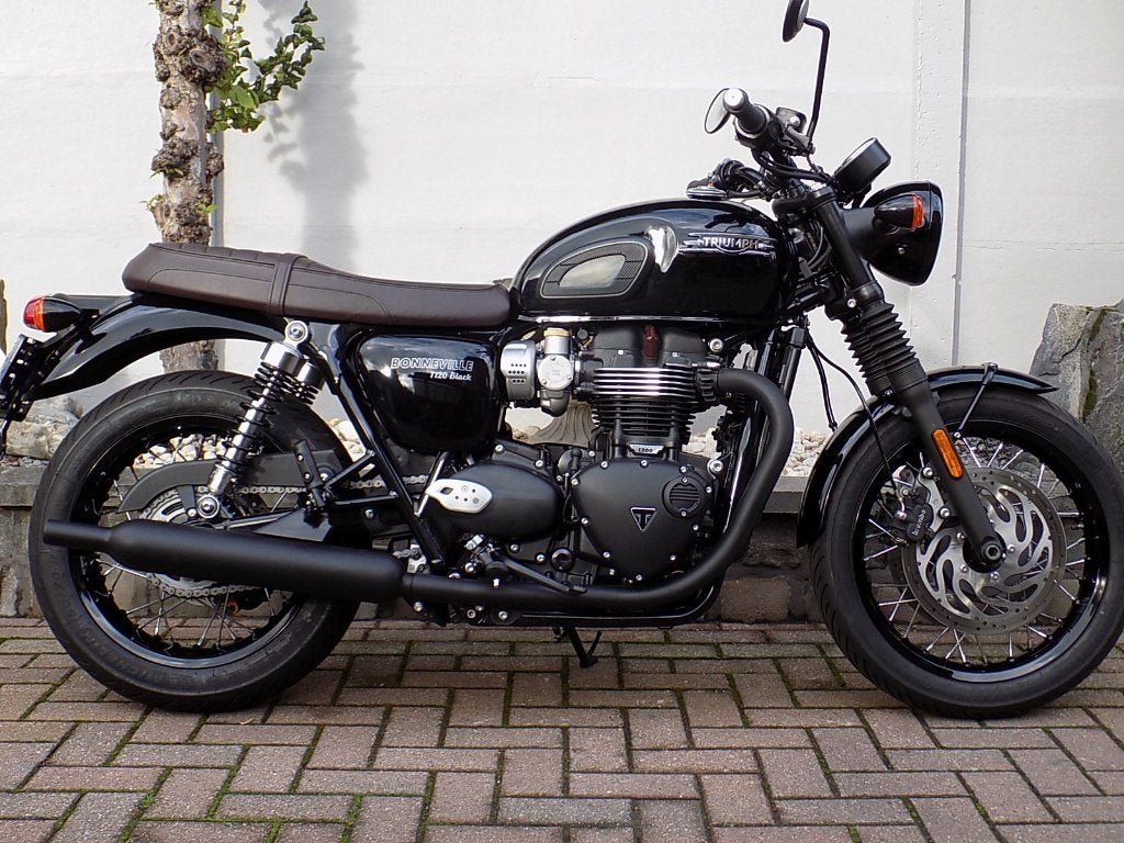 Triumph T120 Bonneville black als nieuw , Motos, Entreprise, Occasion, Plus de 35 kW, 2 cylindres