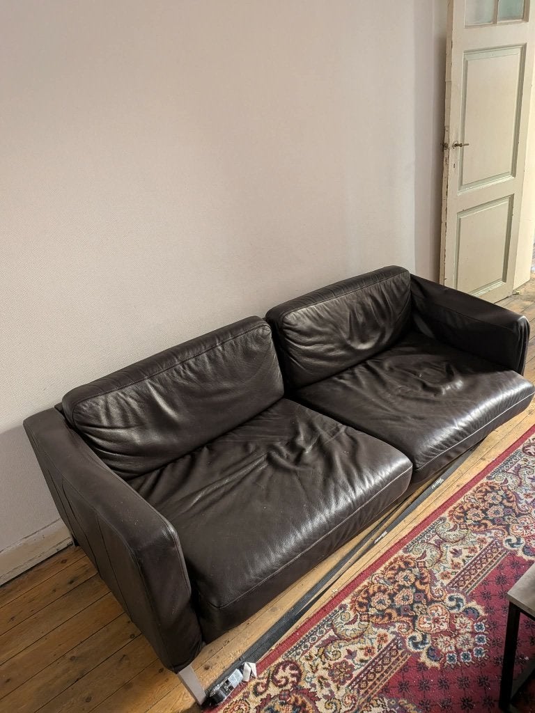 Black Leather Couch, Huis en Inrichting, Zetels | Zetels, Ophalen, Gebruikt, 150 tot 200 cm, Driepersoons