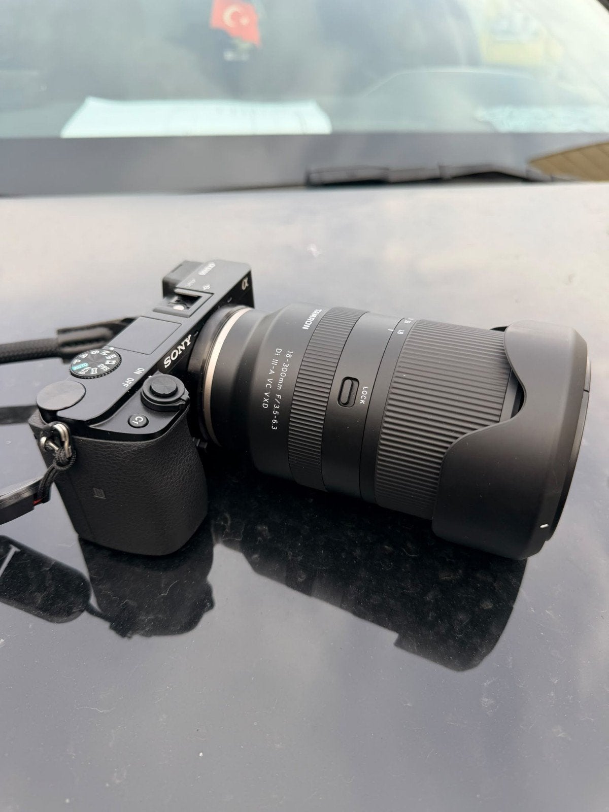 Sony a 6100 + Objectif Tamron, Sony, Ophalen