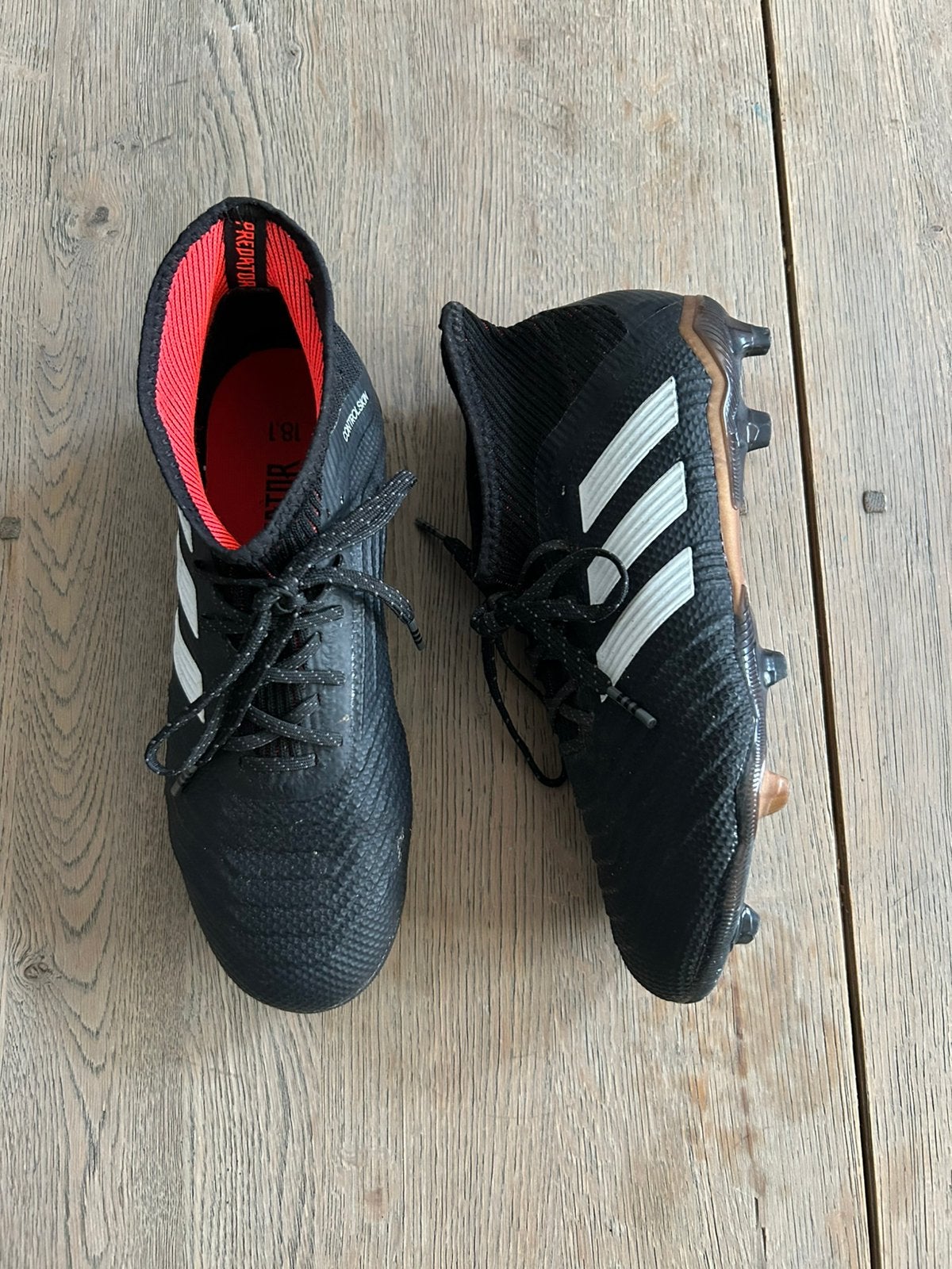 adidas Predator 18.3 FG Junior- voetbalschoenen, Ophalen, Zo goed als nieuw