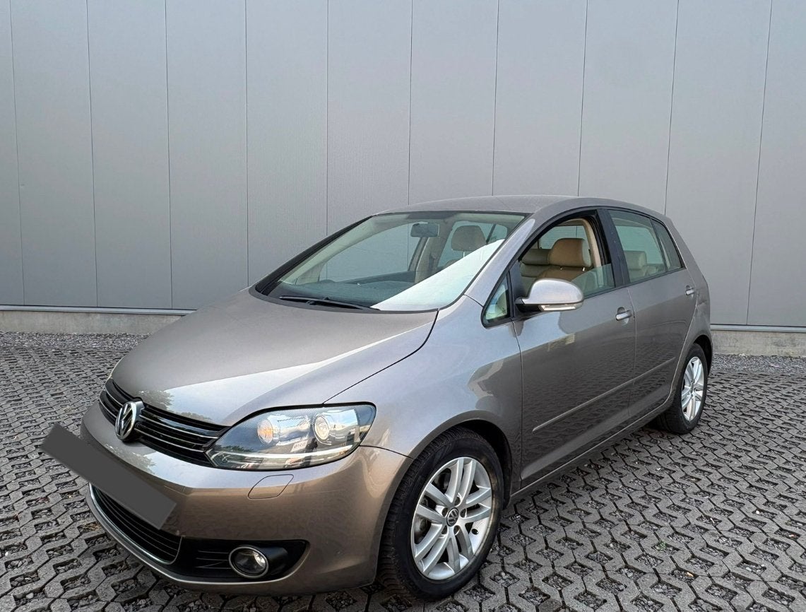 Volkswagen Golf plus 1.6 TDI • Automaat / Highline • Xenon, Golf Plus, Euro 5, Carnet d'entretien, Diesel