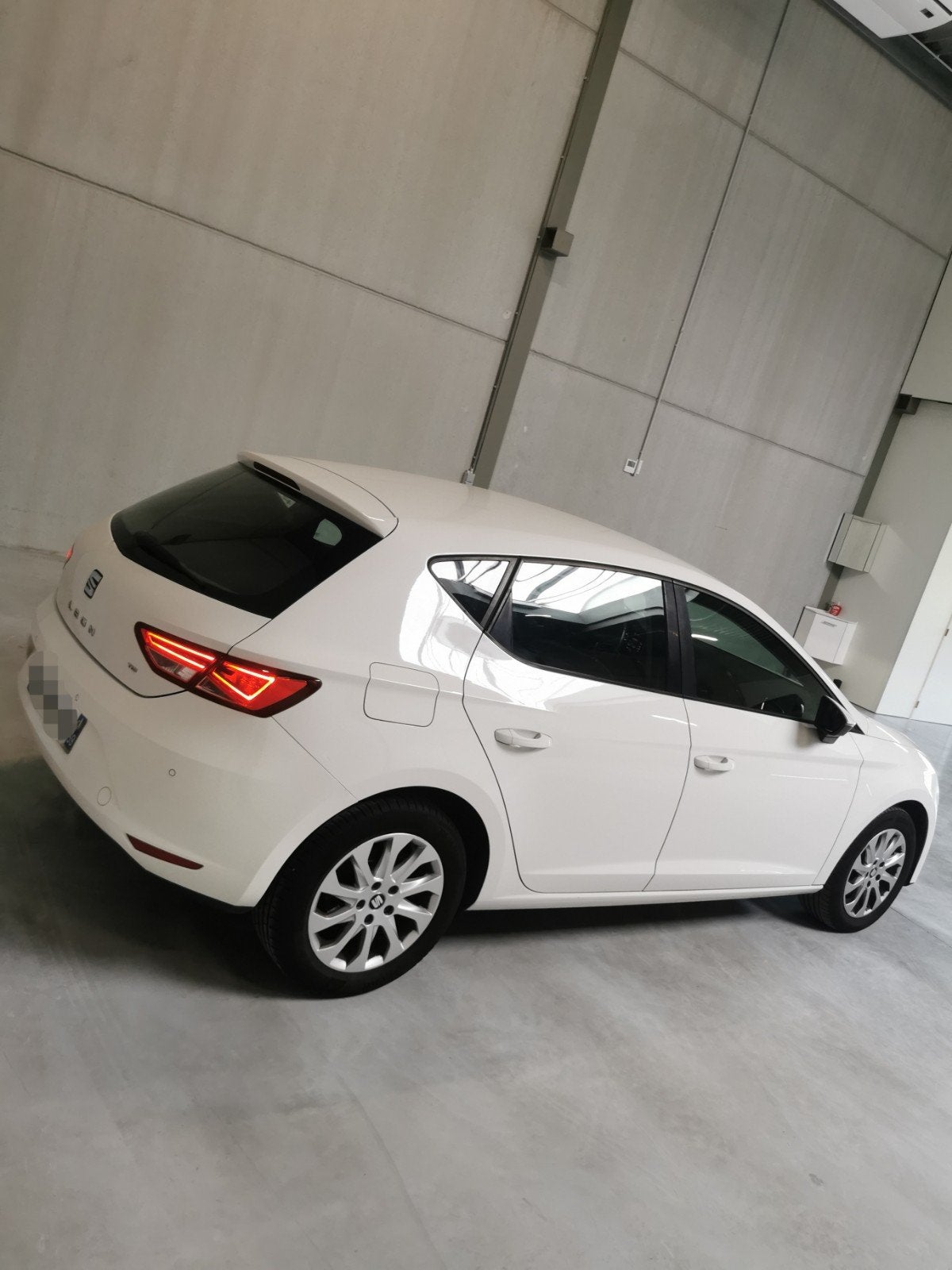 Seat Leon 1.6 tdi 105cv année 2014, Autos, Particulier, Achat