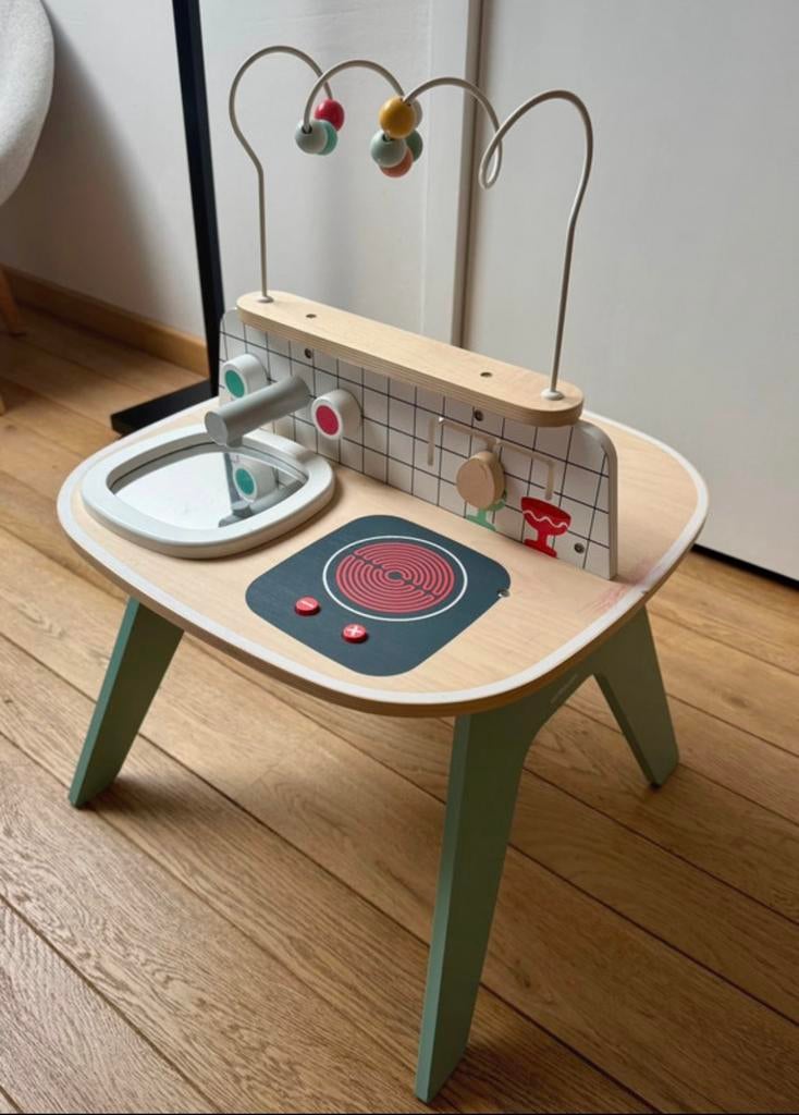 Mini-kitchenette table d’activités VERTBAUDET (1er age), Enlèvement, Utilisé