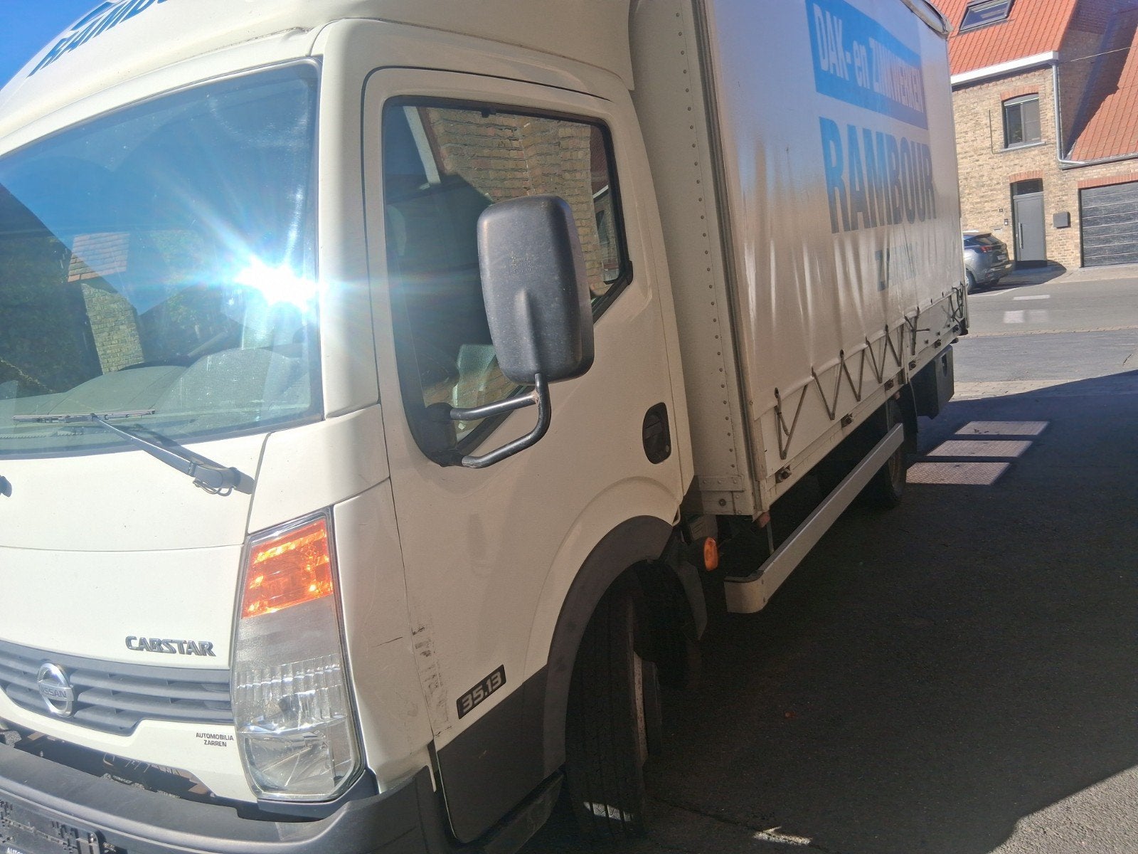 nissan cabstar 2500cc 2012 1ste eigenaar euro 4  130694km, Auto's, Particulier, Te koop, Euro 4