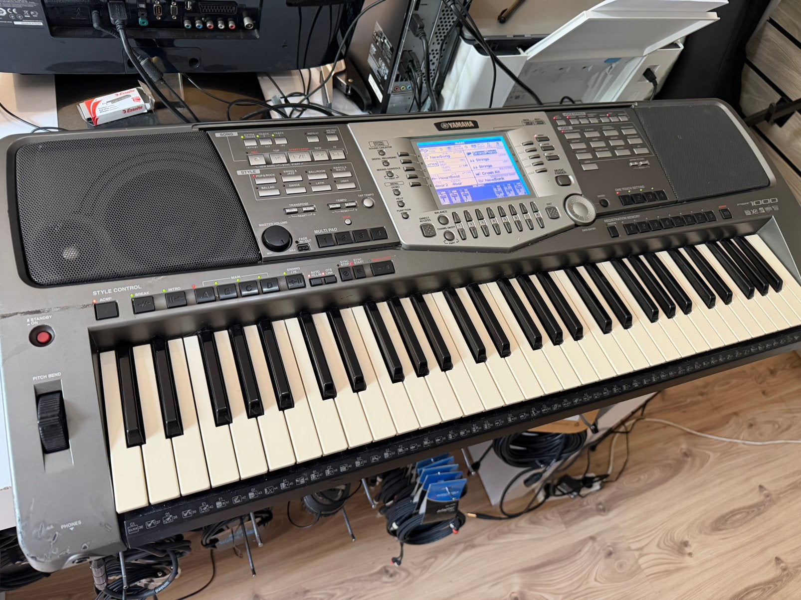Yamaha psr 1000, Muziek en Instrumenten, Ophalen, Zo goed als nieuw, 61 toetsen, Yamaha