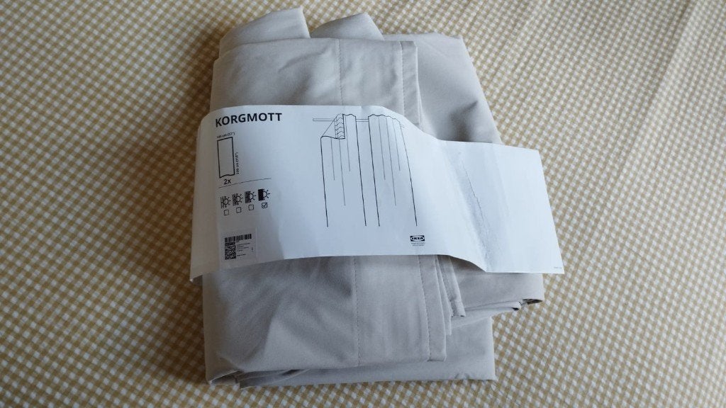 Rideau occultant IKEA Korgmott beige NEUF (un seul rideau), Maison & Meubles, Neuf, 300 cm, Beige, 145 cm