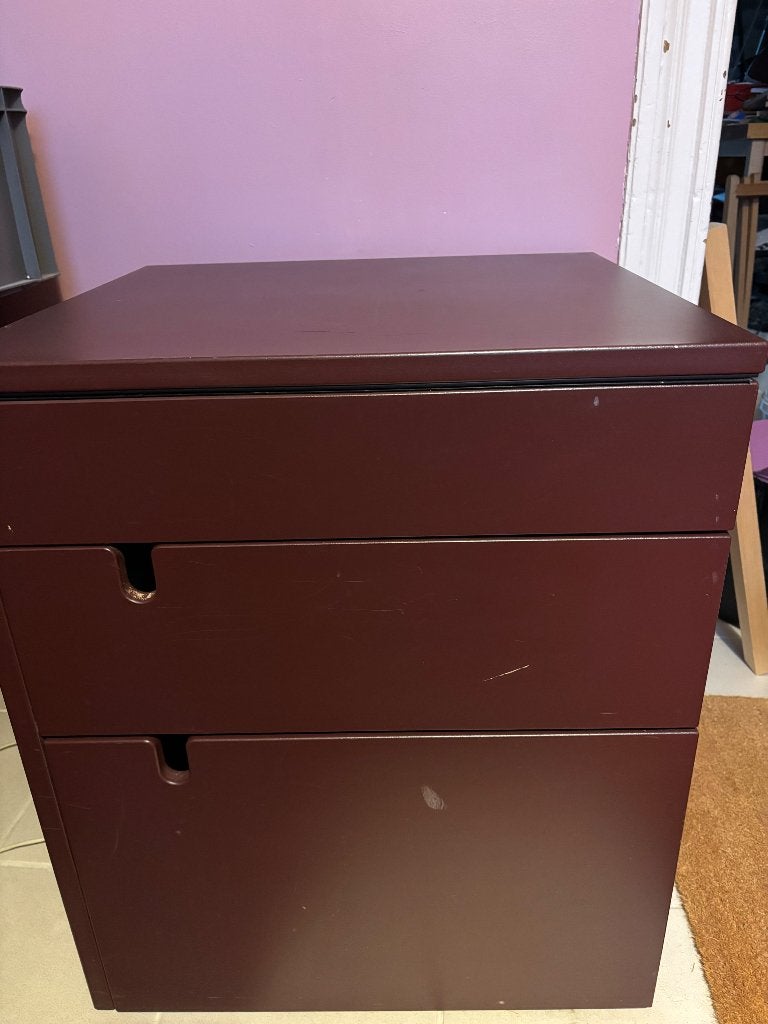 Uitschuifbaar bureau/dressoir in auberginekleur merk HABITAT, Huis en Inrichting, Ophalen, Overige materialen, Gebruikt, Overige merken