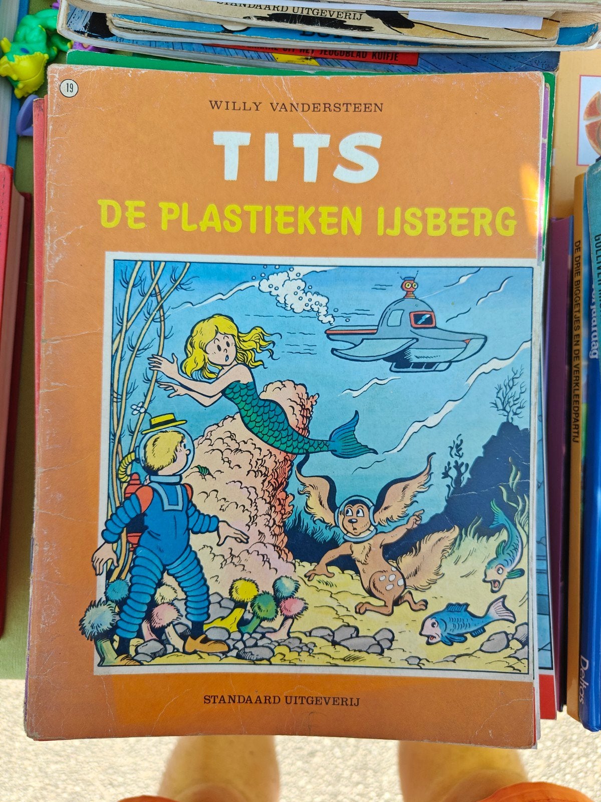 Tits --- De plastieken ijsberg --- nr. 19, Boeken, Stripverhalen, Ophalen of Verzenden