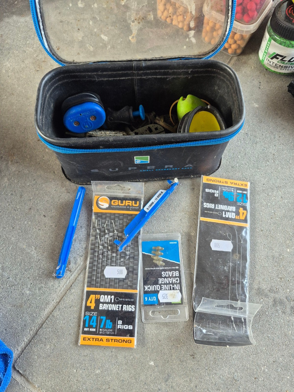 feeder pakketje, Ophalen, Zo goed als nieuw, Complete set