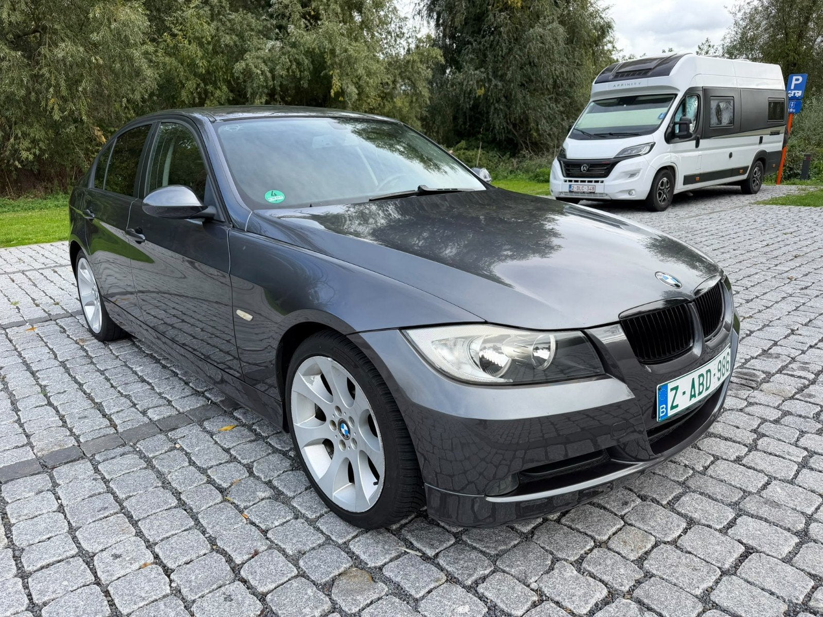 BMW 318I BENZINE E90 EURO4 AIRCO TOP STAAT KLAAR VOOR INSCHR, Auto's, Elektrische ramen, Zwart, 4 cilinders, 5 deurs