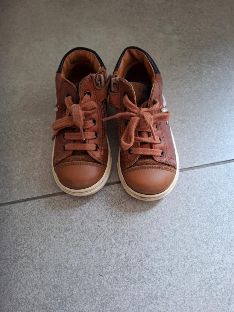 Sneakers Romagnoli maat 22, Kinderen en Baby's, Ophalen