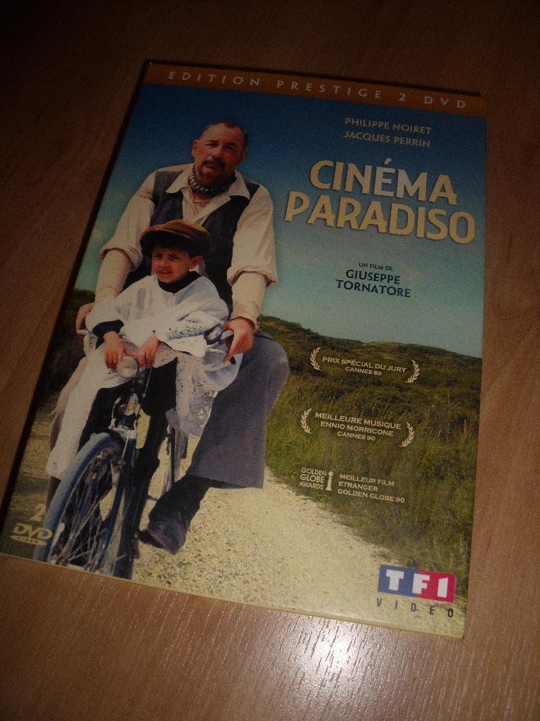 Cinéma paradiso (Philippe Noiret, J Perrin), Verzenden, 1980 tot heden, Overige genres, Zo goed als nieuw