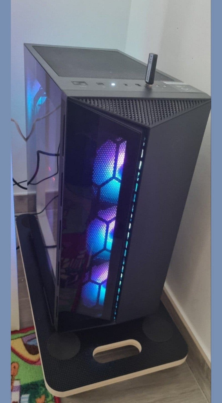 PC Gamer Ultra – i7-13700KF / RTX 4070 Ti / 32 Go DDR5 / 2 T, Intel/Nvidia/MSI, 32 GB, Virtual Reality, Comme neuf