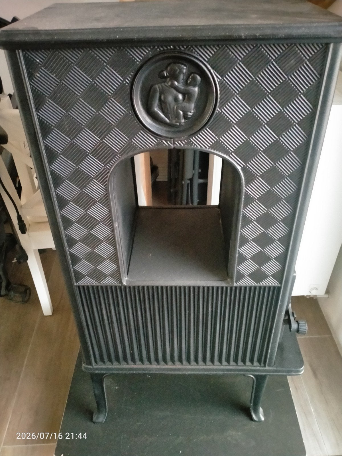 Jotul houtkachel, Ophalen