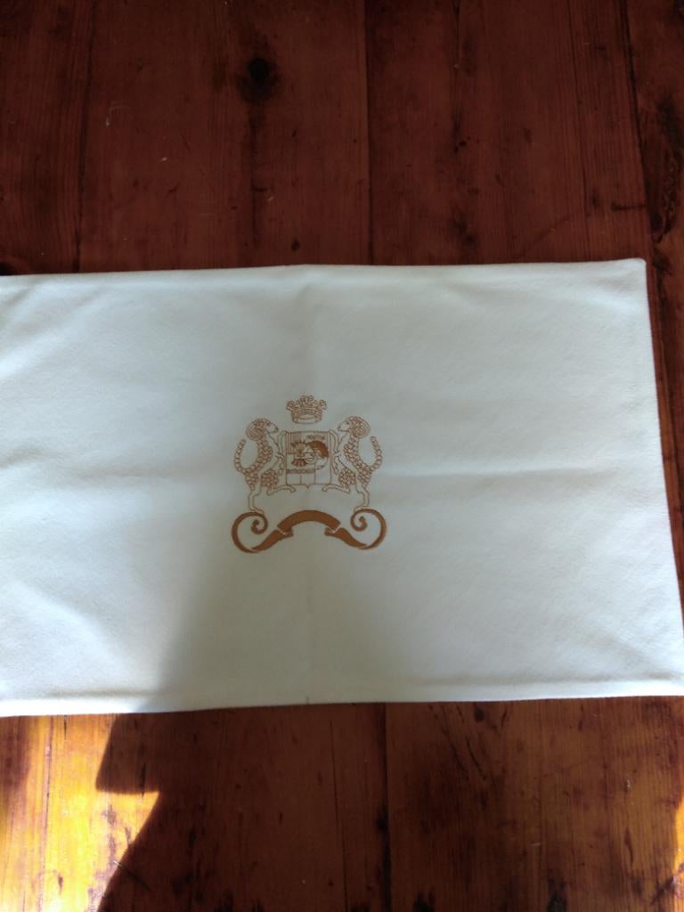 Mouton Rothschild, Enlèvement ou Envoi
