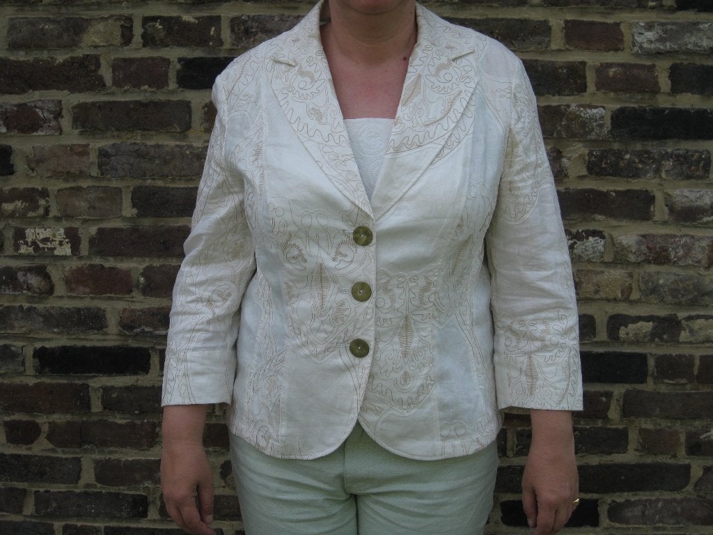 Mooi bewerkt jasje – Gerry Weber  – maat 44, Wit, Maat 42/44 (L), Ophalen of Verzenden, Zo goed als nieuw