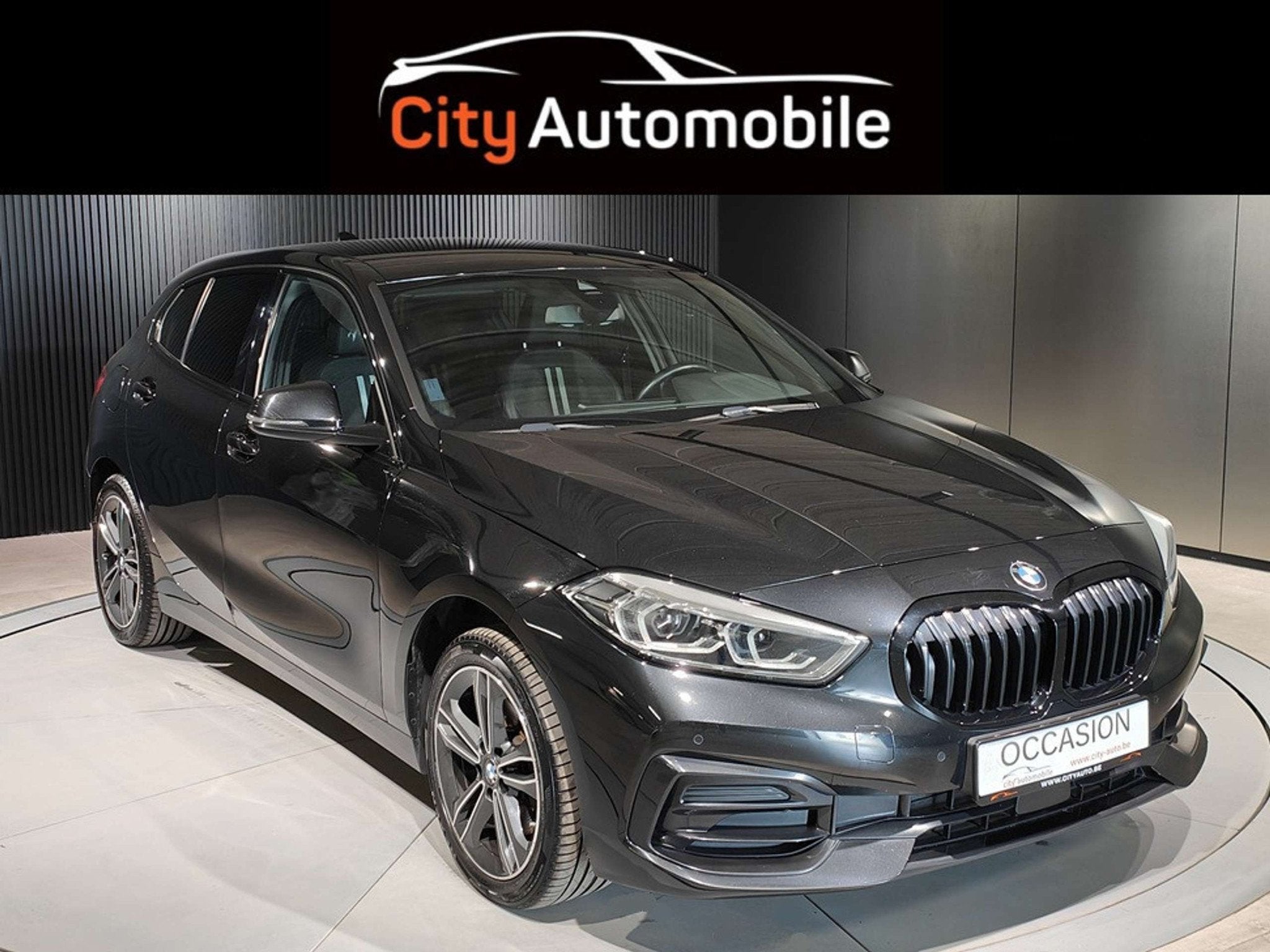 BMW 1 Serie 118 118iA CARPLAY SIEGES SPORT CHAUFF GPS BLUETO, Auto's, BMW, Gebruikt, 136 pk, Zwart, https://public.car-pass.be/vhr/65504181-0b41-433b-b466-2fd8053f28ee