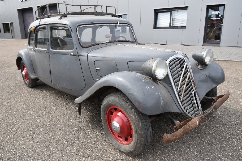 1953 Citroën Traction 11 familiale uniek Bieden, Auto's, 4 deurs, Citroën, Zwart, Bedrijf