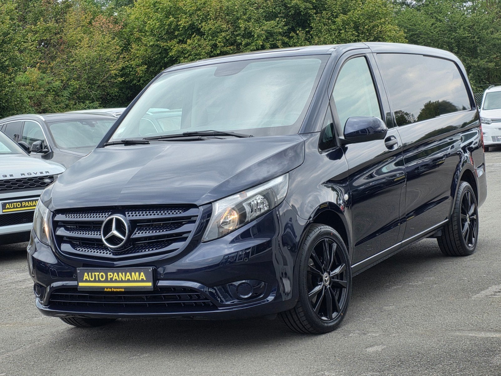 Mercedes-Benz Vito 114 d 136CV DOUBLE CABINE 5 PL LONG, 4 deurs, 4 cilinders, 2000 kg, Blauw