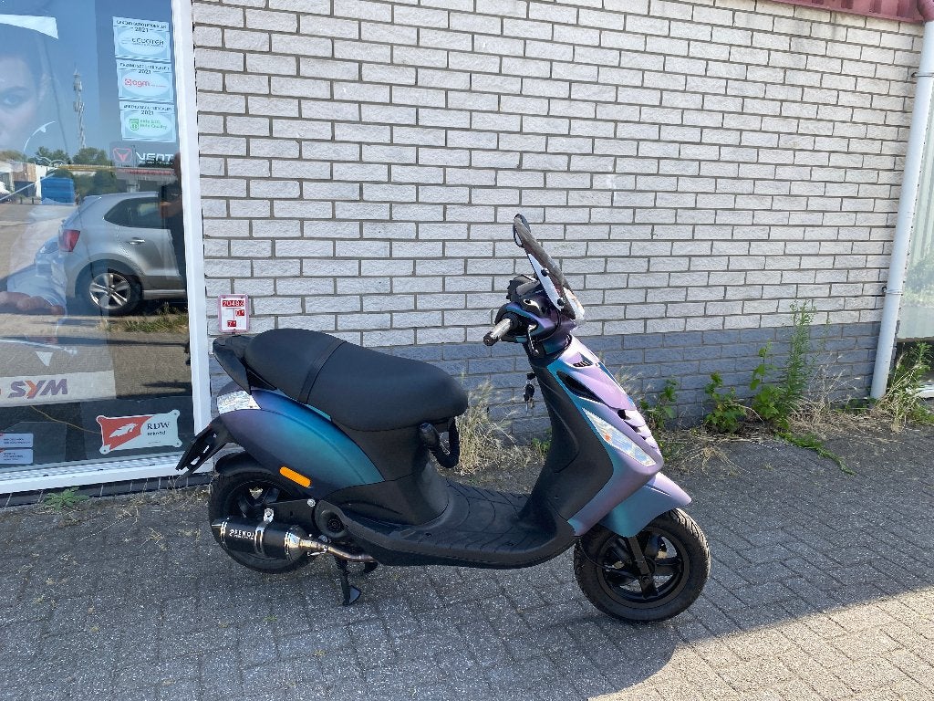 GAVE PIAGGIO ZIP SP 45KM BROM MAT CAMELEON BJ2017 11000KM, Fietsen en Brommers, Ophalen, Gebruikt, Piaggio Zip, Klasse B (45 km/u)