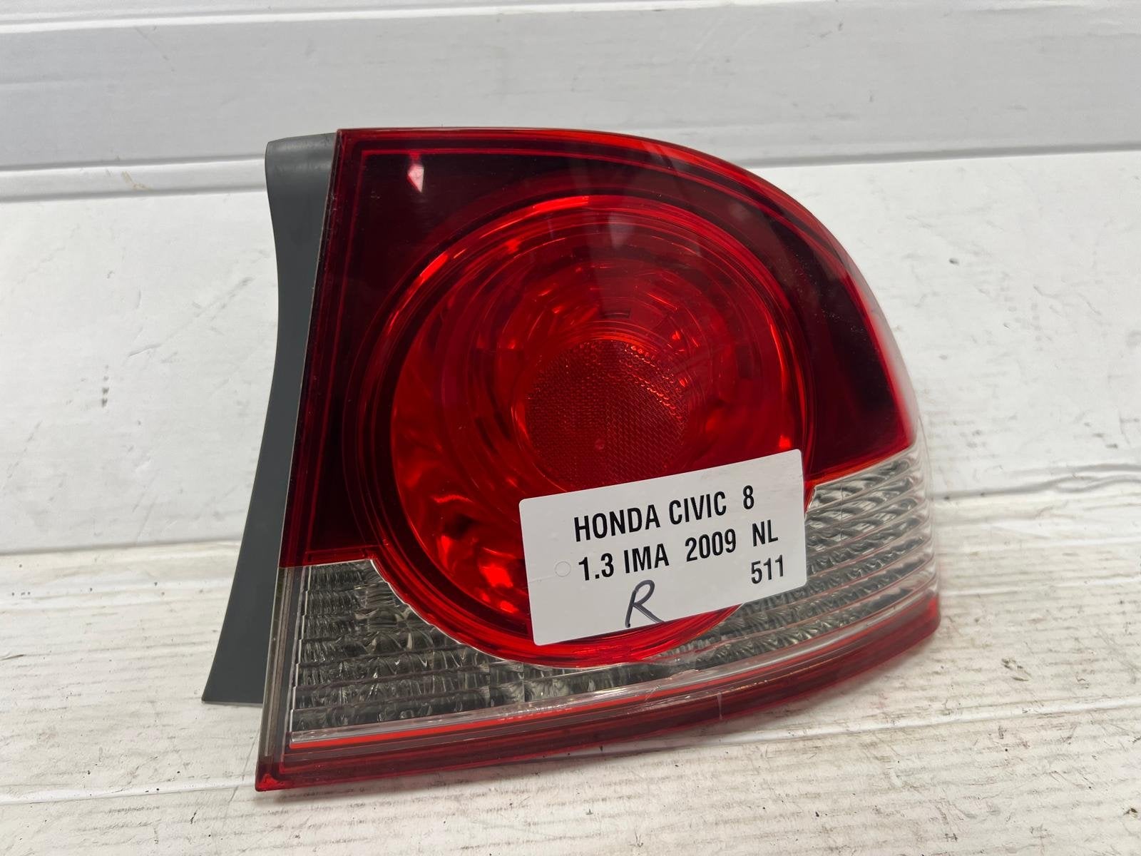 Feu arri re droit rouge pour Honda Civic 8 (2005-2011), Info@honda.co.jp, Utilisé, Minami-Aoyama 2-chome 1-1
107-8556  Tokyo, Honda Motor Co., Ltd.