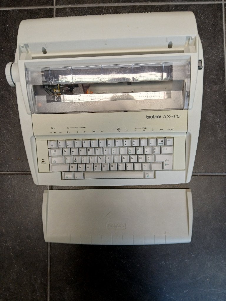 Typmachine  Brother AX-410, Ophalen, Gebruikt