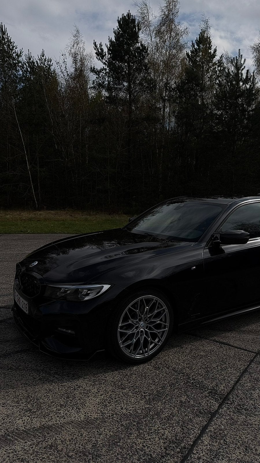 Bmw 320i, Autos, Cuir et Alcantara, Euro 6, Noir, 5 portes