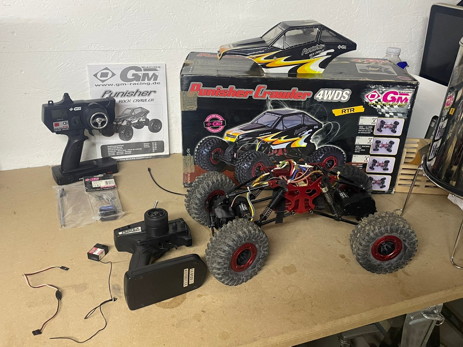Het Vintage Project van GM Racing Crawler Punisher etr90140, Ophalen of Verzenden, Zo goed als nieuw