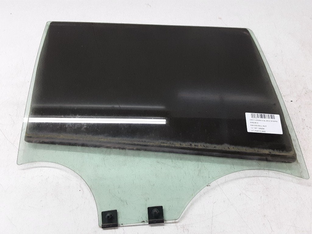 VITRE ARRIERE DROITE Logan MCV II / Sandero Wagon (7S), Autos : Pièces & Accessoires, Vitres & Accessoires, Dacia, Mevr. I. Hauben